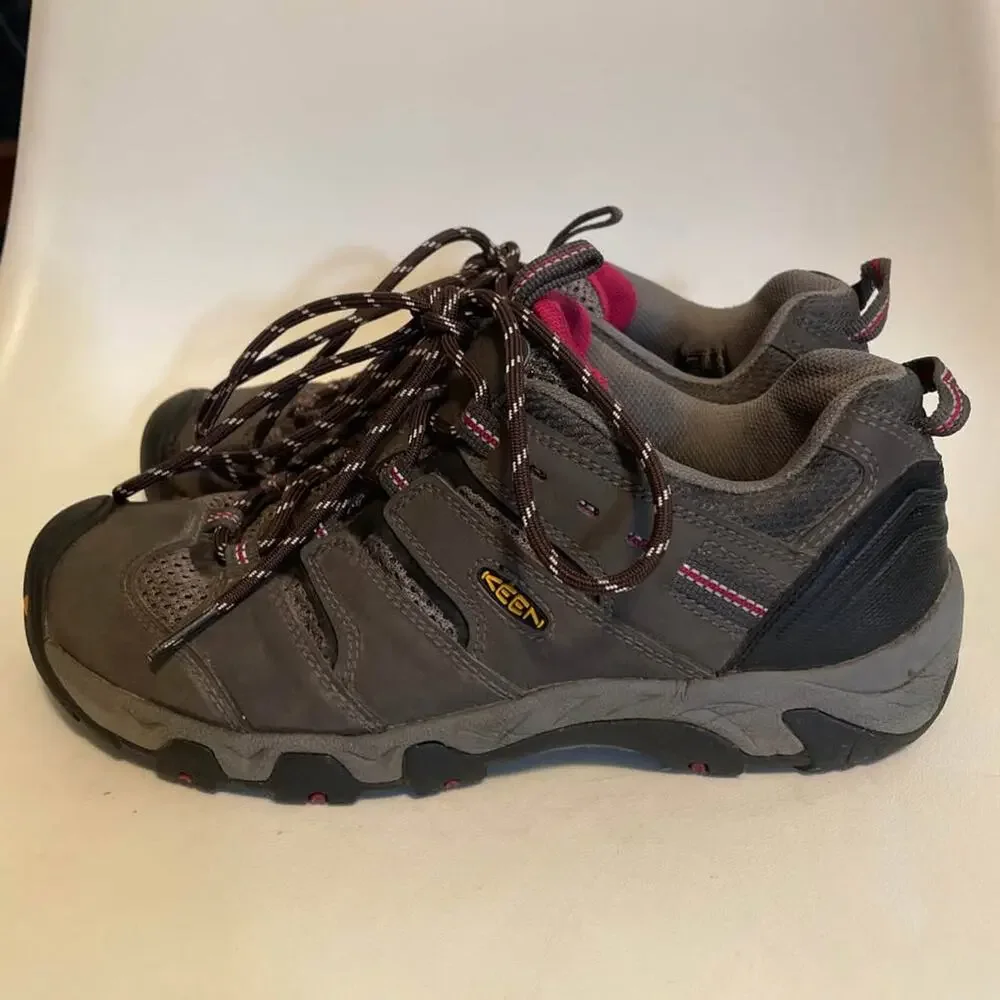 KEEN Koven women's waterproof leather hiking shoes size 9